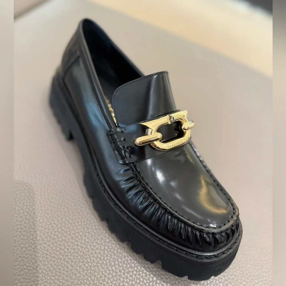 Ferragamo Black Leather Ingrid Loafers - Picture 4 of 14